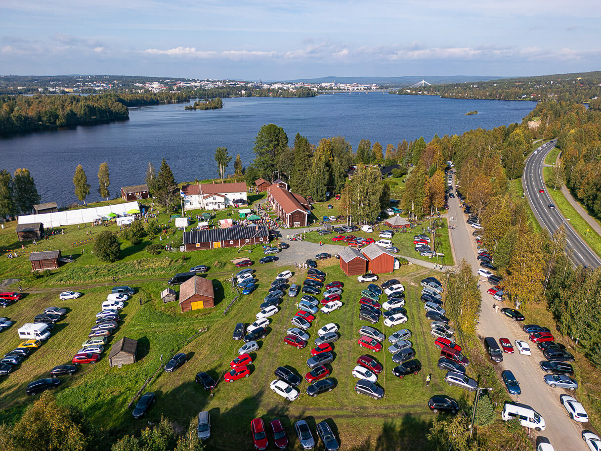 Rovaniemen sadonkorjuumarkkinat 2024, ilmakuva