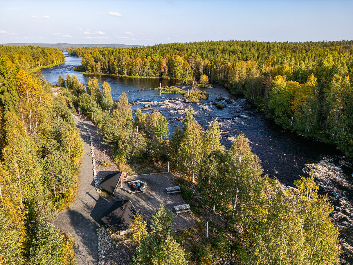 Vikakönkään laavut ilmakuvassa, Napapiirin retkeilyalue, Rovaniemi